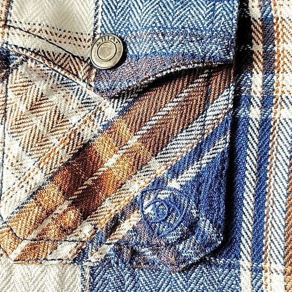 Ariat Harrow Shirt Jacket - Picture 10 of 12